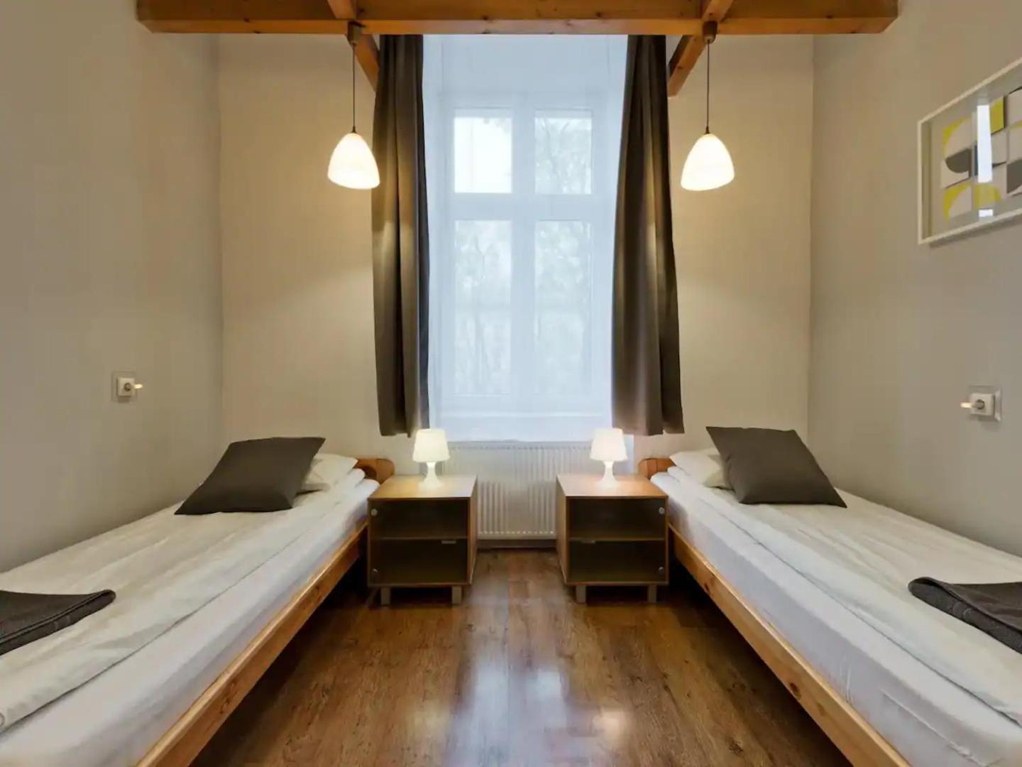 2-Bedroom Apartment - 51 Dietla Street Cracovie Extérieur photo